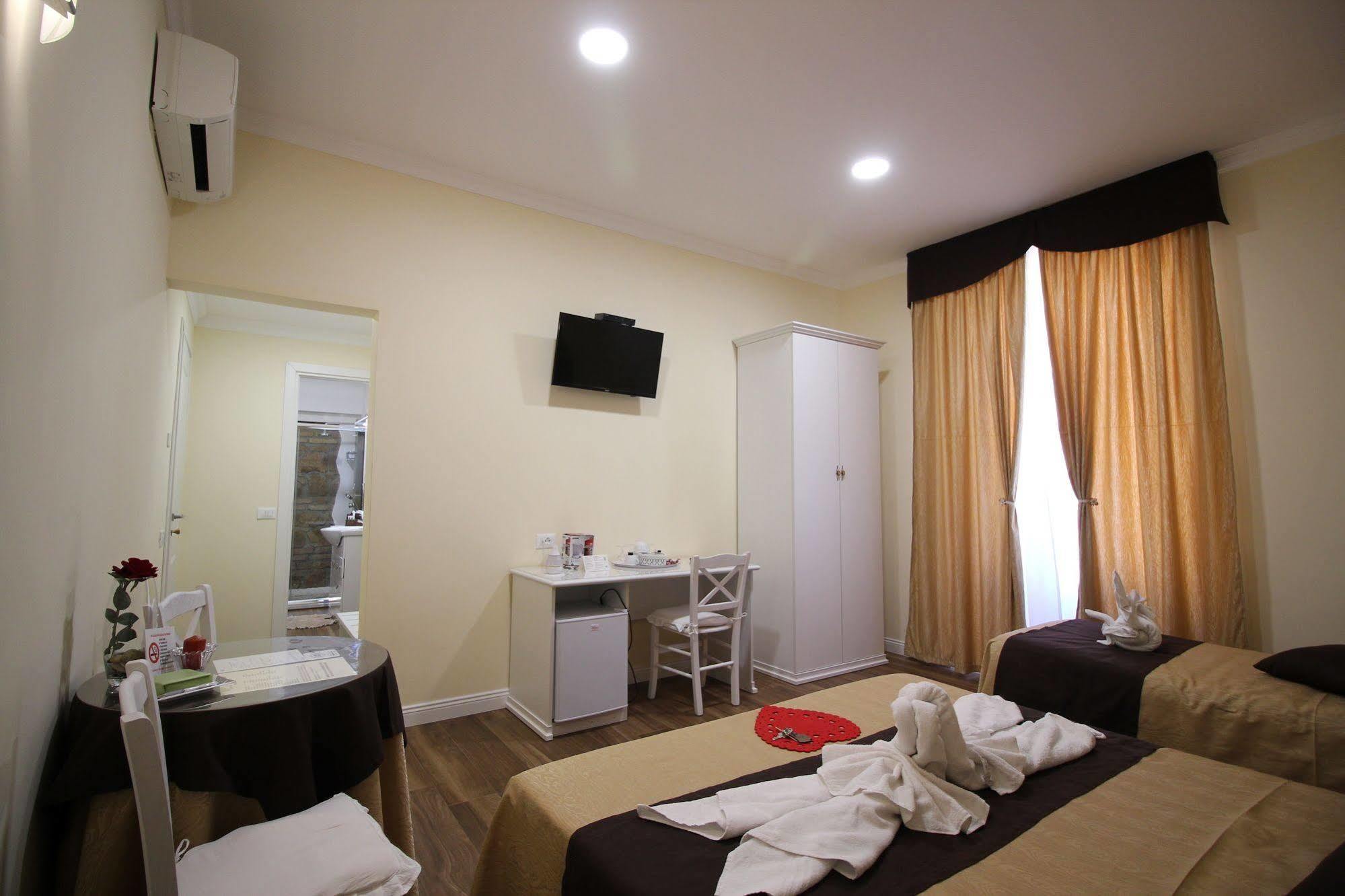 ฟรีด้อม เลิฟ บีแอนด์บี Bed & Breakfast โรม ภายนอก รูปภาพ